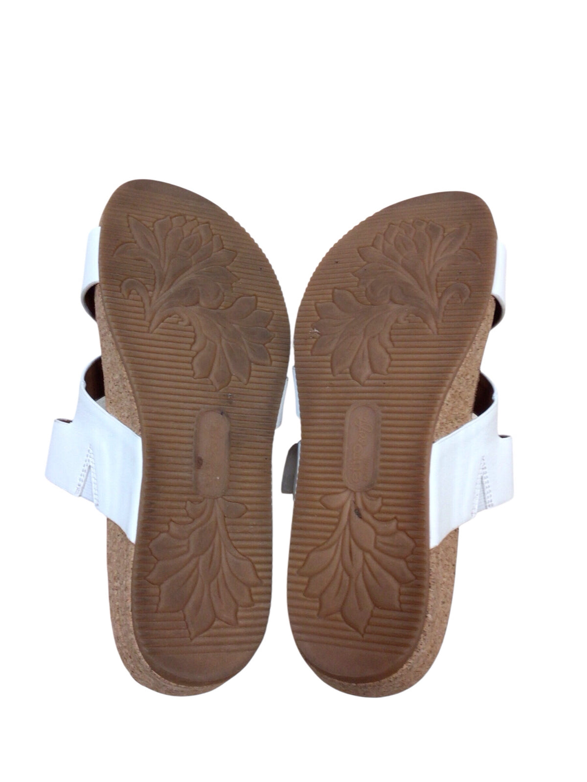 Sofft EuroSoft "Gwenda" White Sandals Size 8