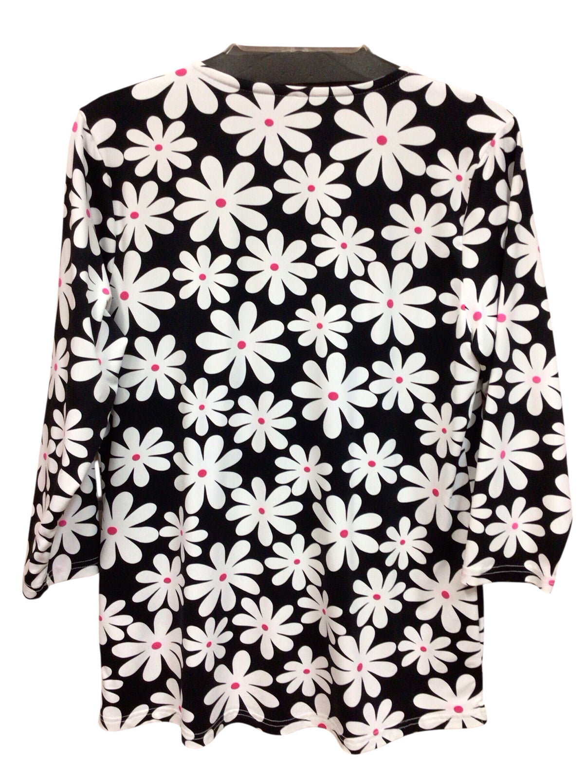 Lulu B Size Medium 3/4 Sleeve