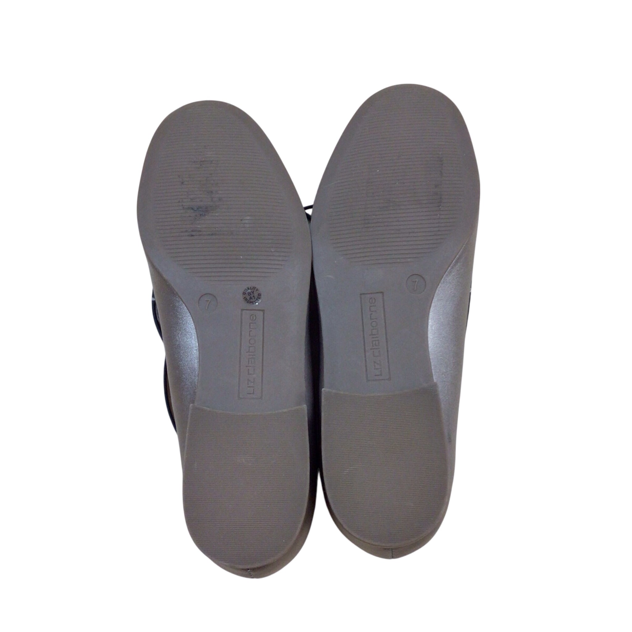 Liz Claiborne Memory Foam Pewter Loafers Size 7 NWT