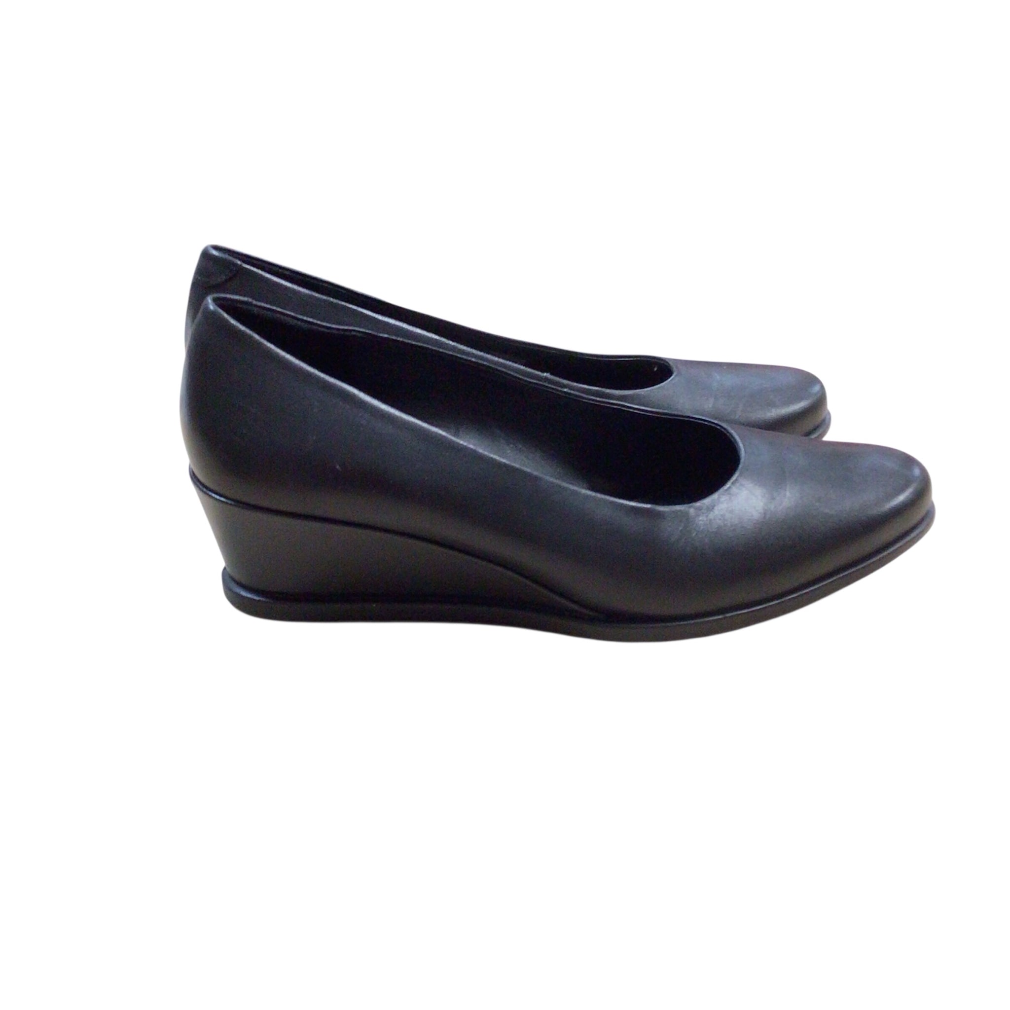 Ecco Black Wedge Heels Size 6