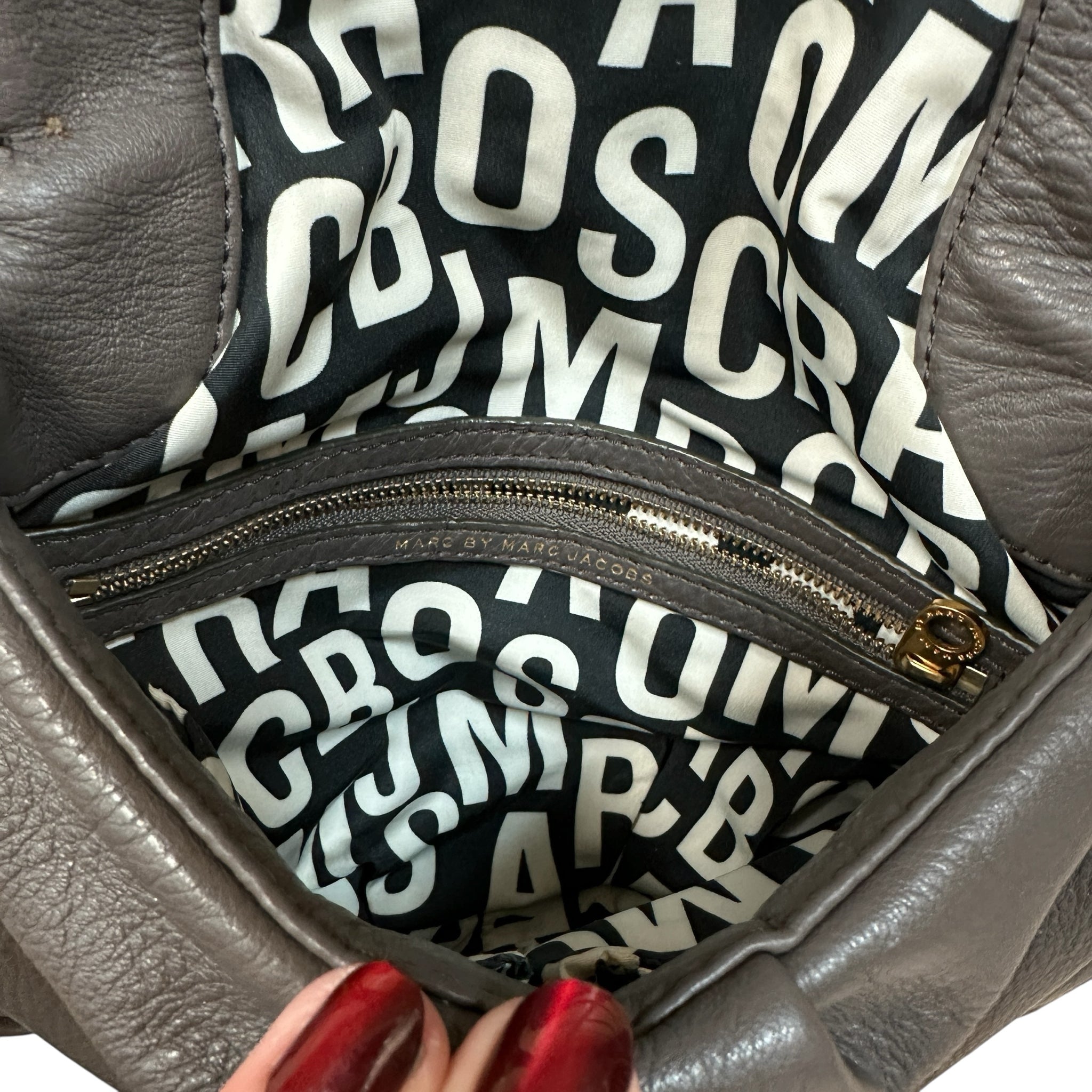 Marc Jacobs Classic Q "Natasha" Gray Leather Crossbody Bag