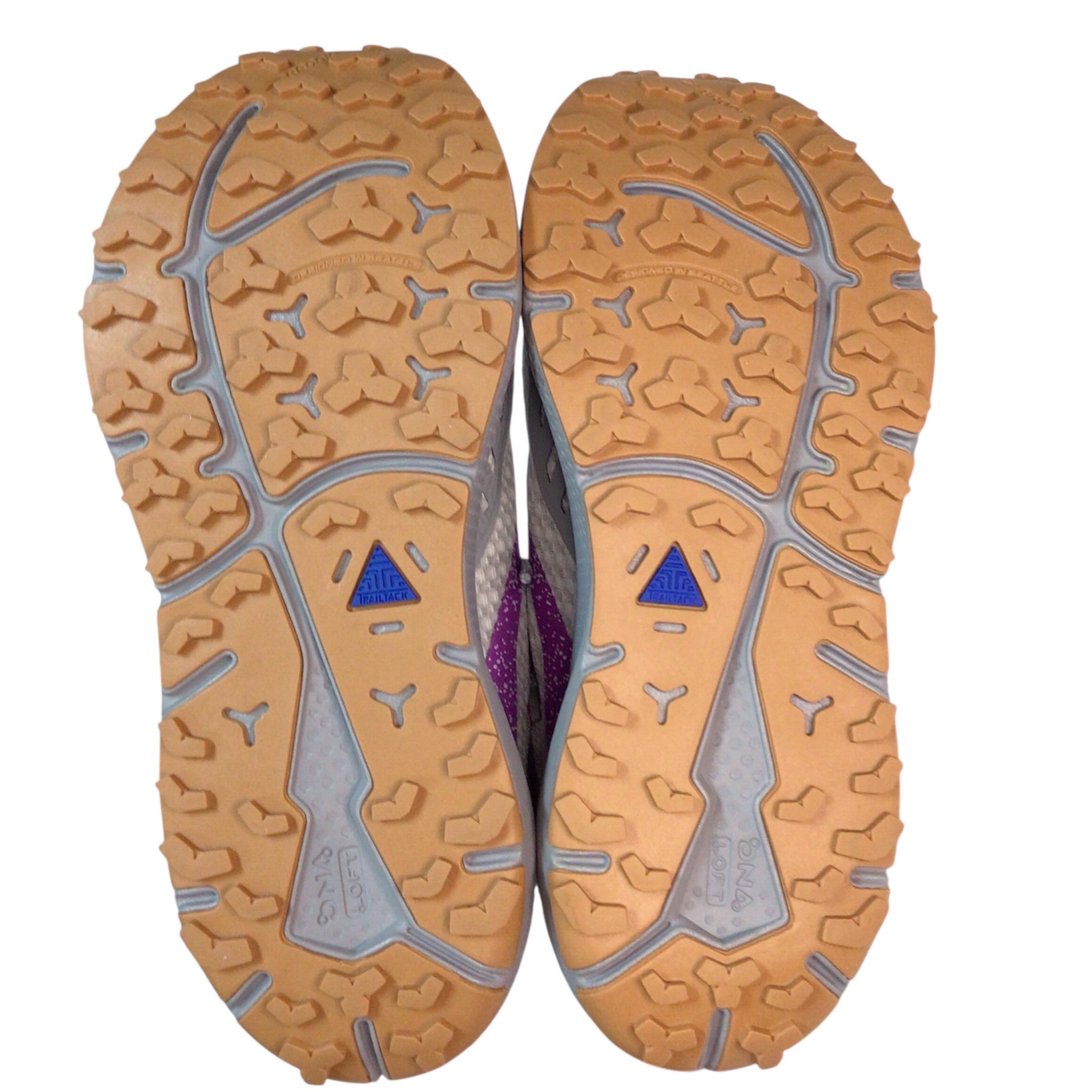 Brooks Divide Trail Sneakers Size 7