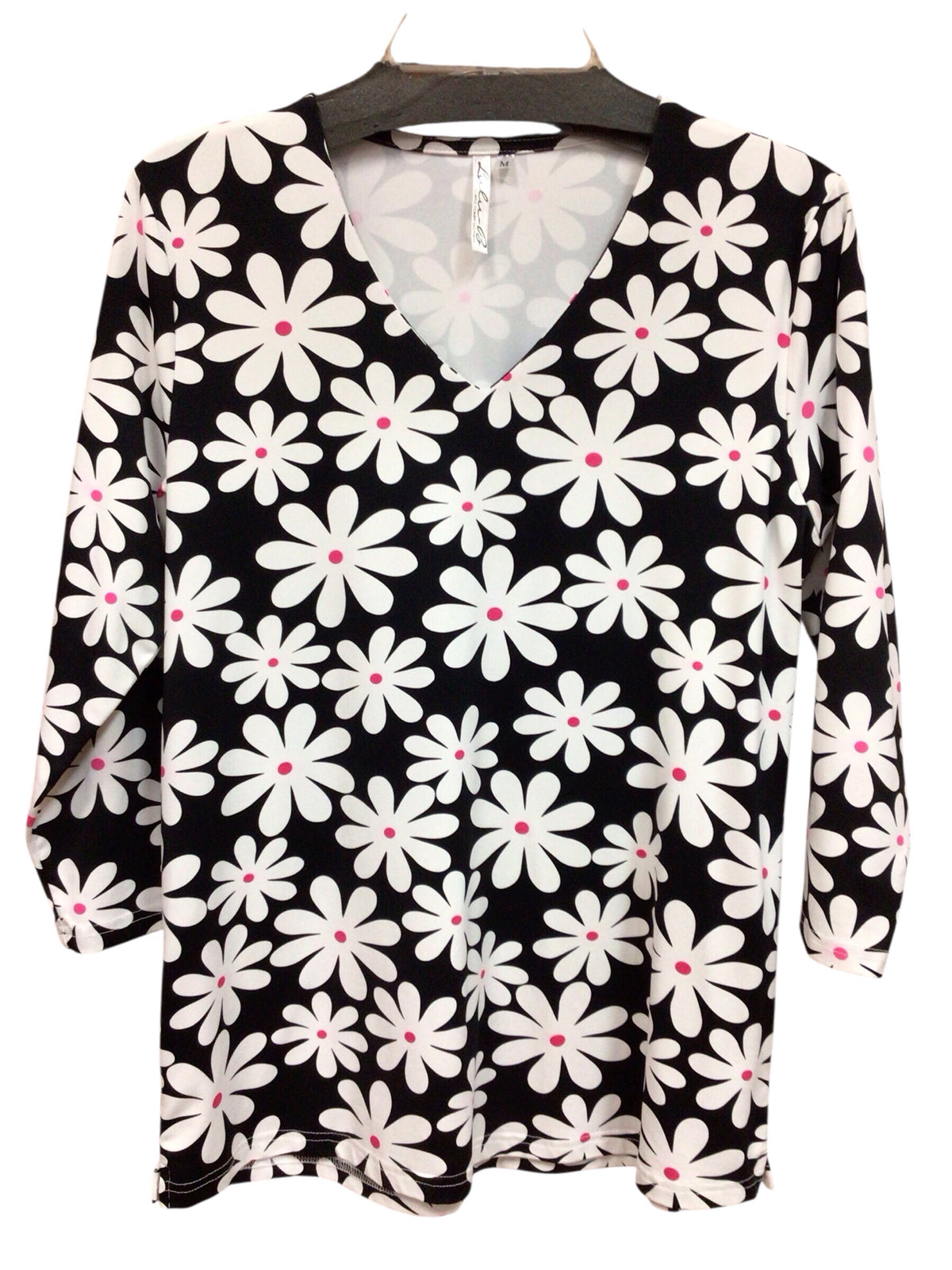 Lulu B Size Medium 3/4 Sleeve