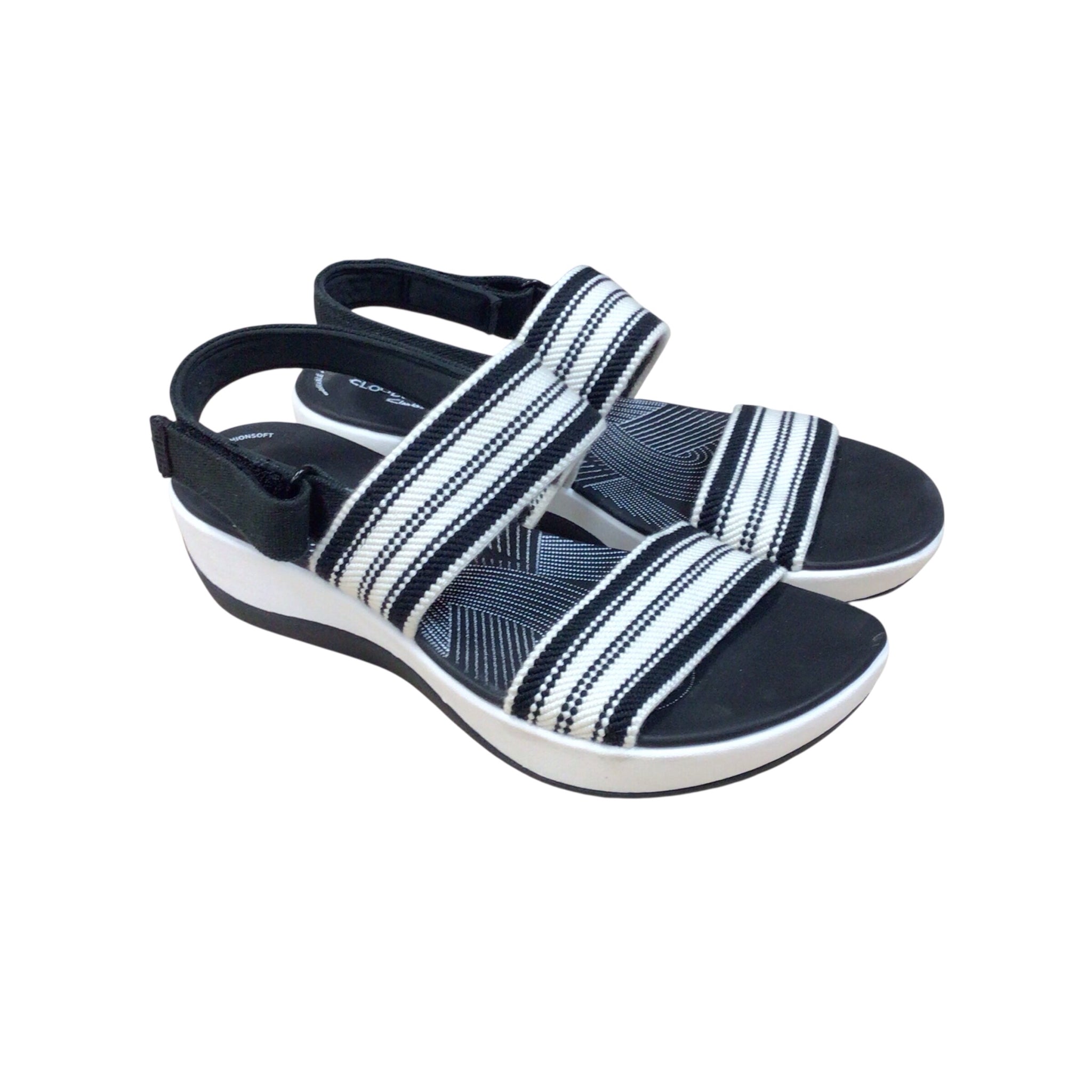 Clarks "Arla Stroll" Velcro Sandals Shoe Size 8