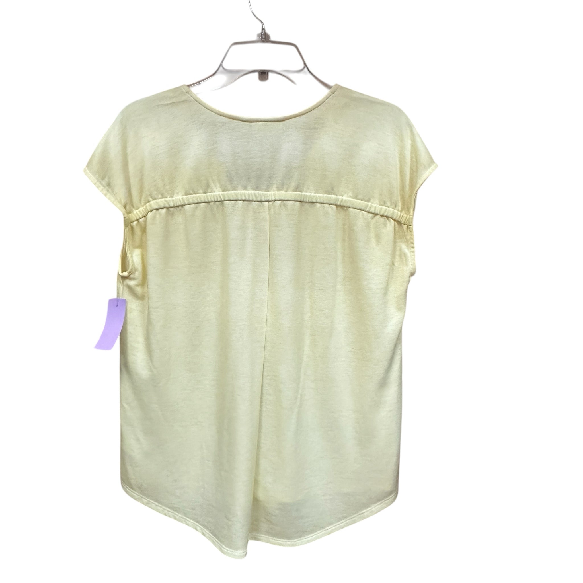 Wonderly Size Medium Yellow Short Sleeve Top
