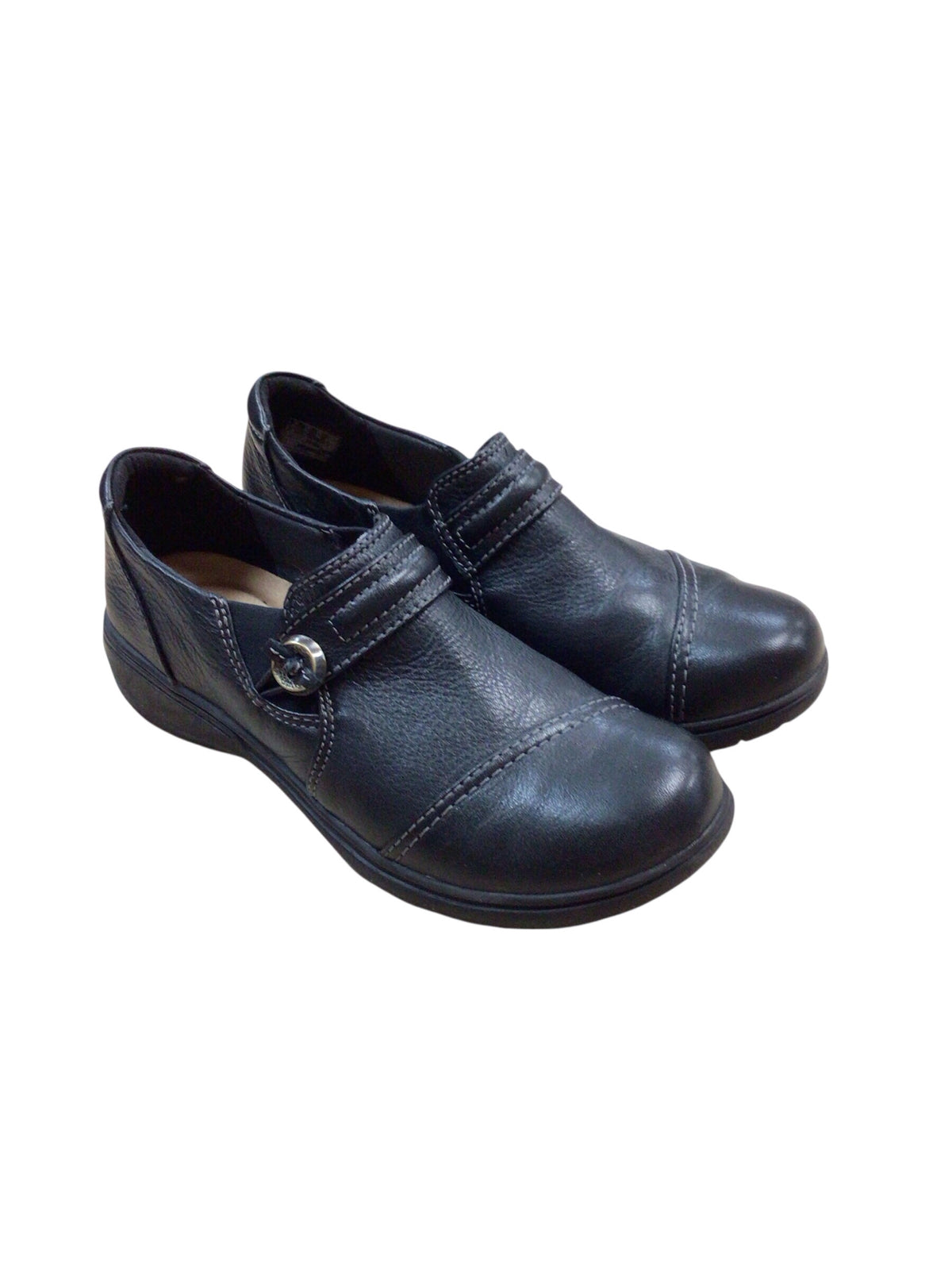Clarks "Carleigh Pearl" Black Leather Slip On Shoes Size 8