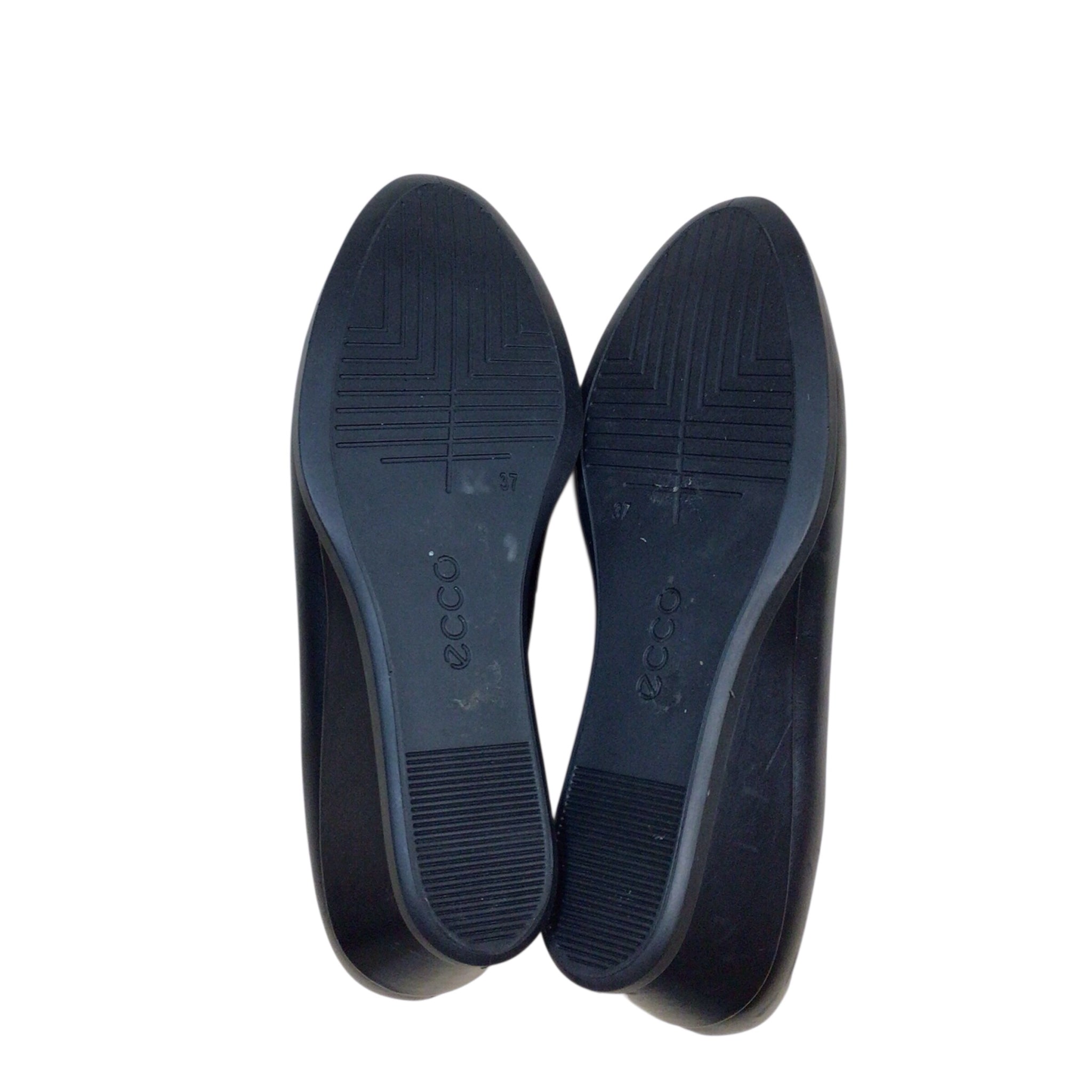 Ecco Black Wedge Heels Size 6