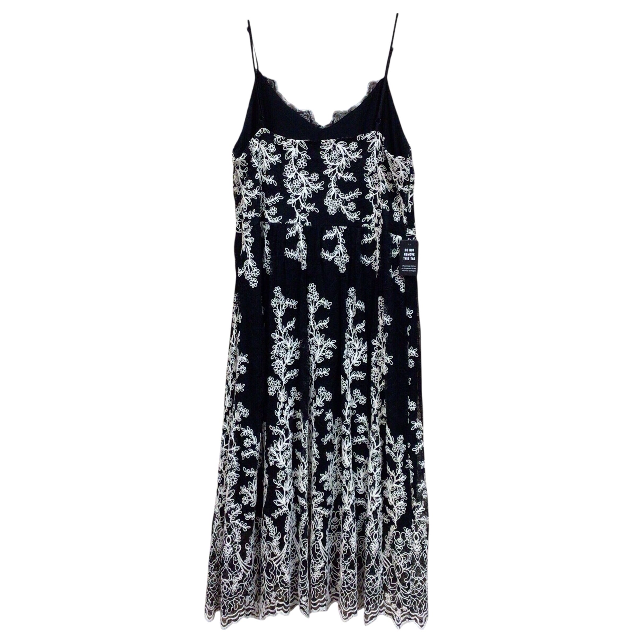 Express Black Embroidered Sleeveless Dress Size Large NWT