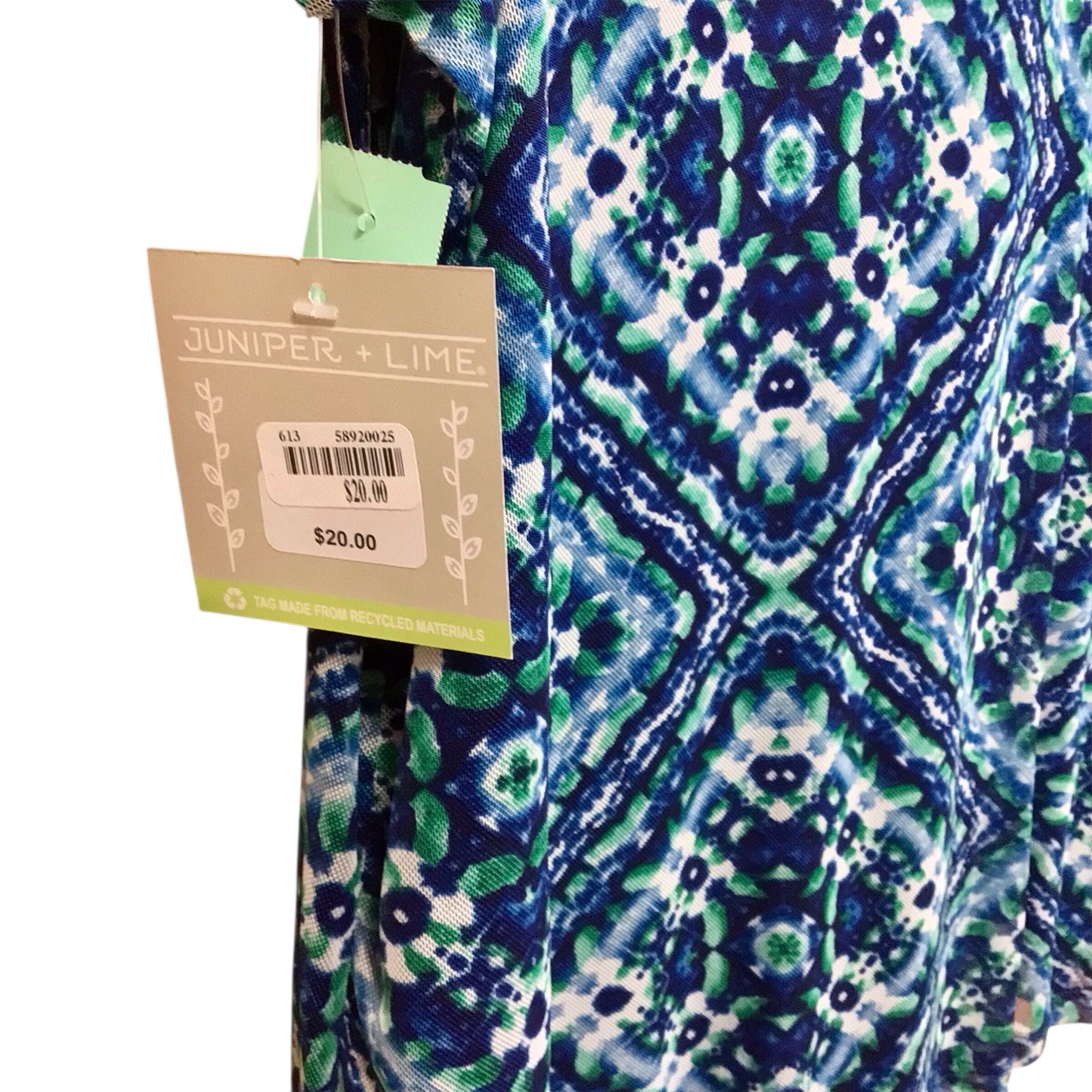 Juniper + Lime Navy & Green Sleeveless Top Size Large NWT