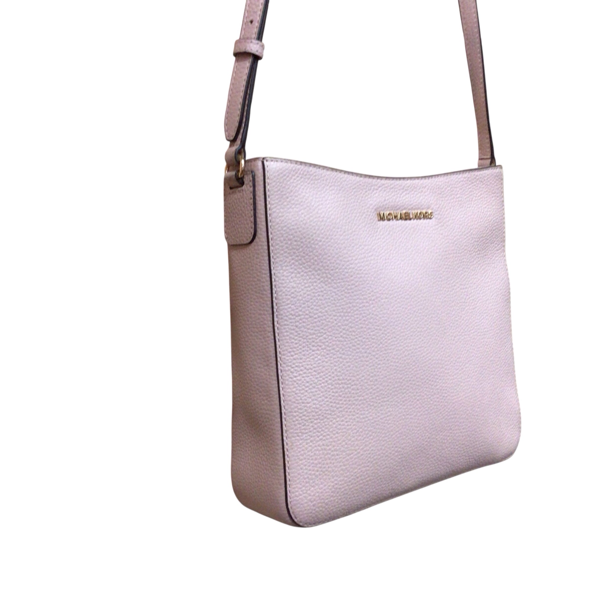 Michael Kors "Jet Set" Travel Pink Leather Crossbody Bag