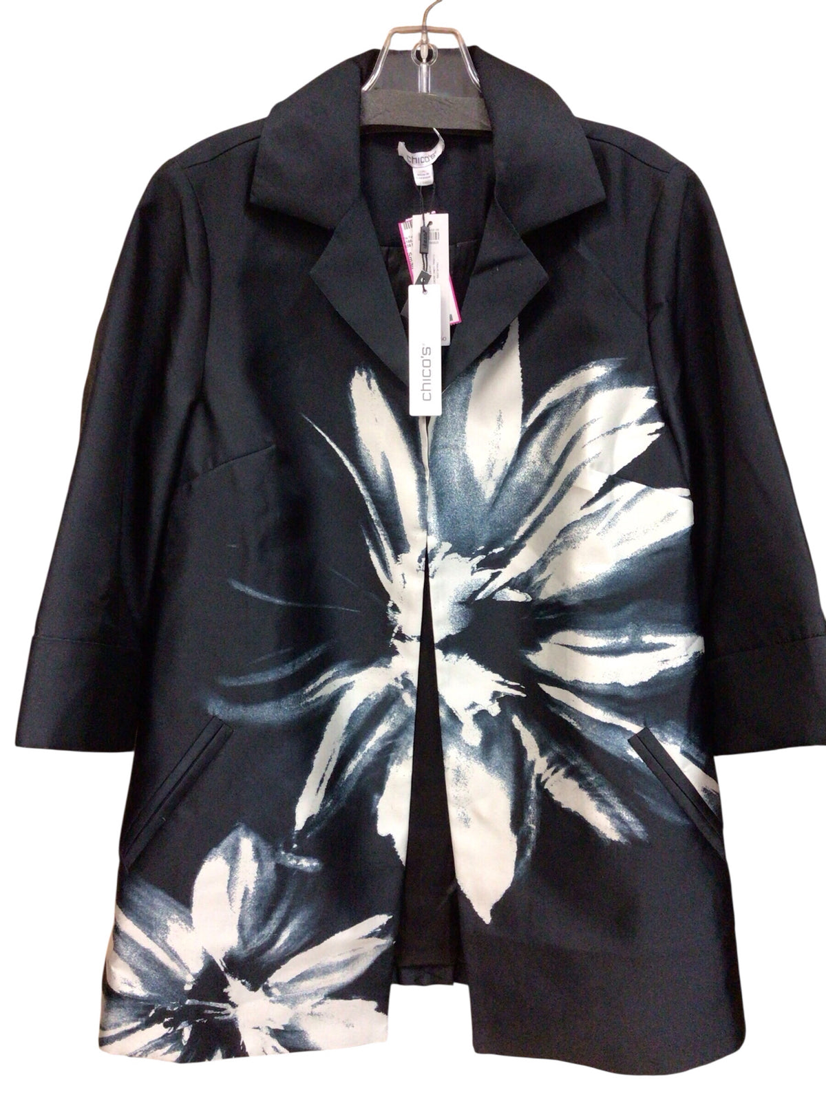 Chico's Black Floral 3/4 Sleeve Open Jacket Size Small NWT