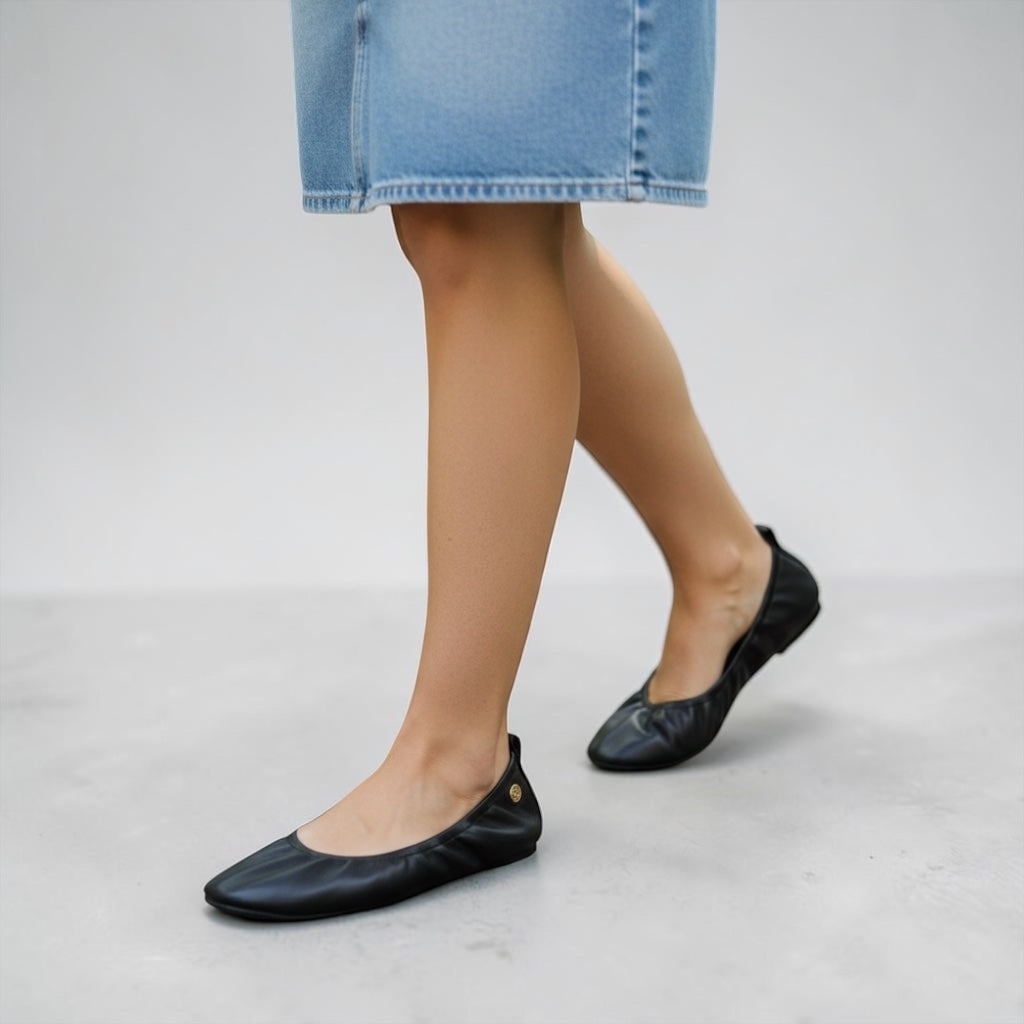 Tory Burch Eddie Black Leather Ballet Flats Size 7.5