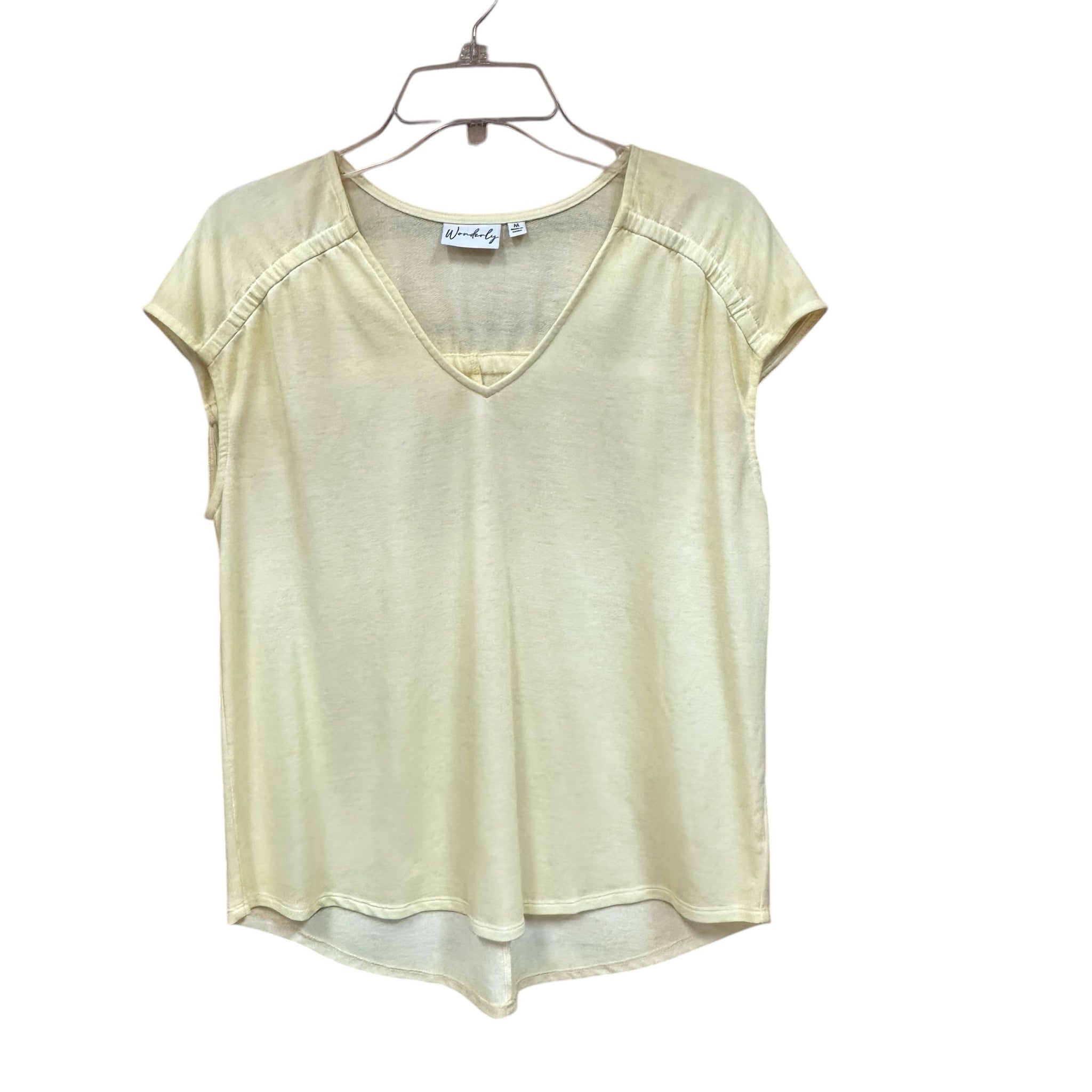Wonderly Size Medium Yellow Short Sleeve Top