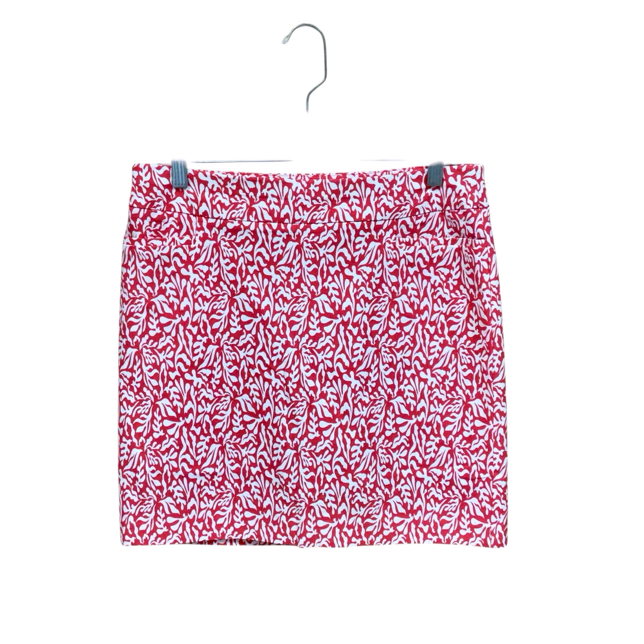 Chico's Red & White Coral Skort Size 6
