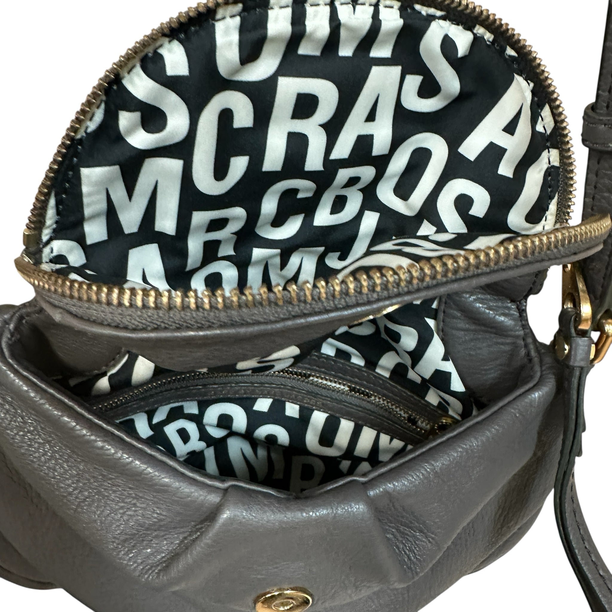 Marc Jacobs Classic Q 