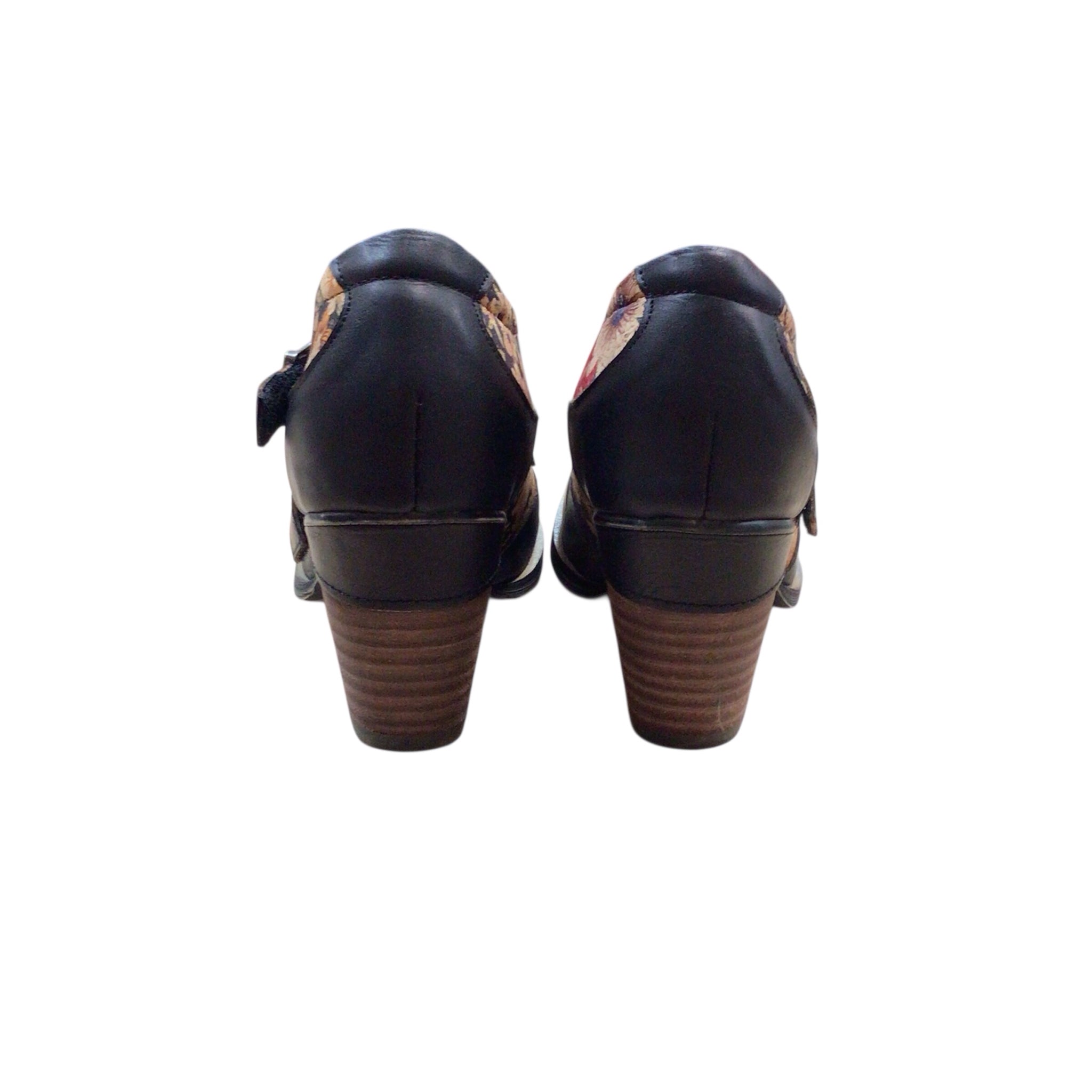 Spring Step L'Artiste "Glena" Mary Jane Wedges Size 6