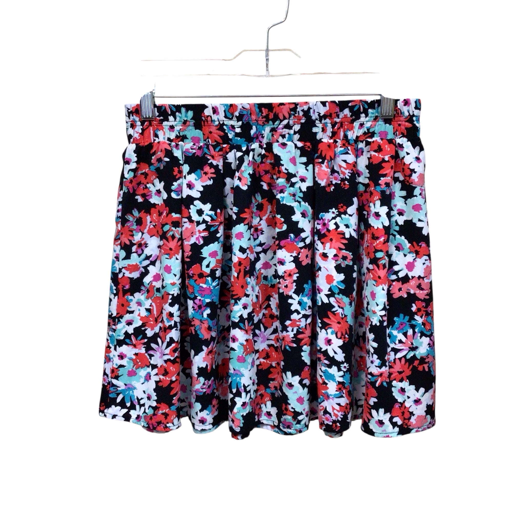 Ambiance Apparell Women Size Large Skirts